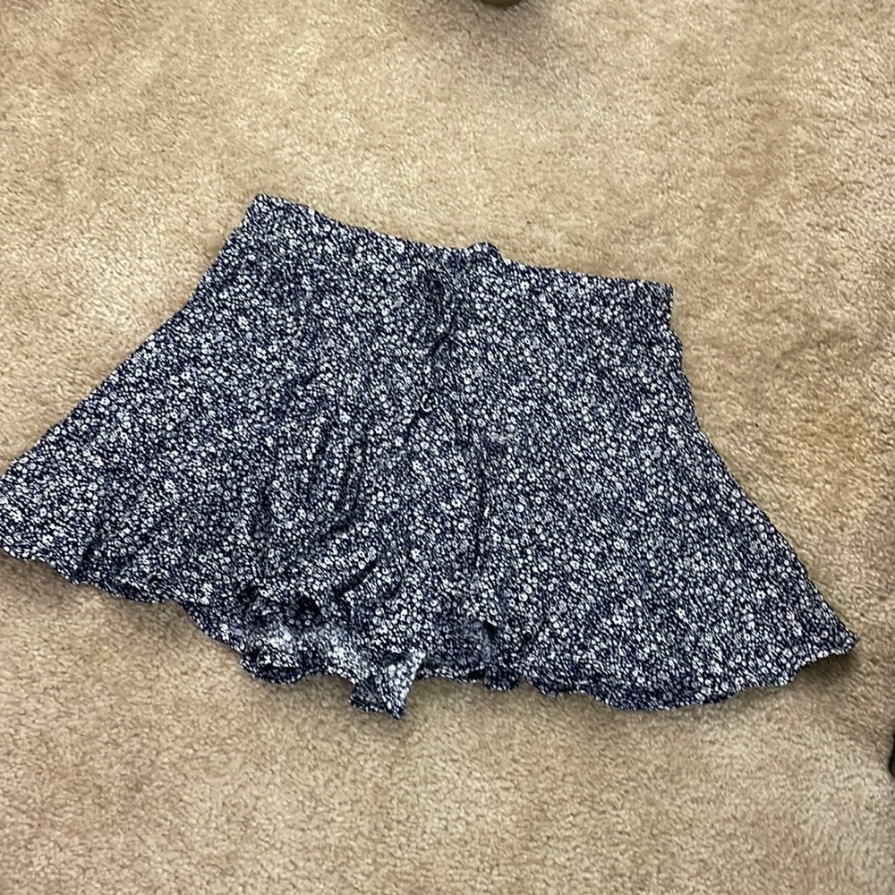 ee:some skirt! is more of a skort! SUPER CUTE